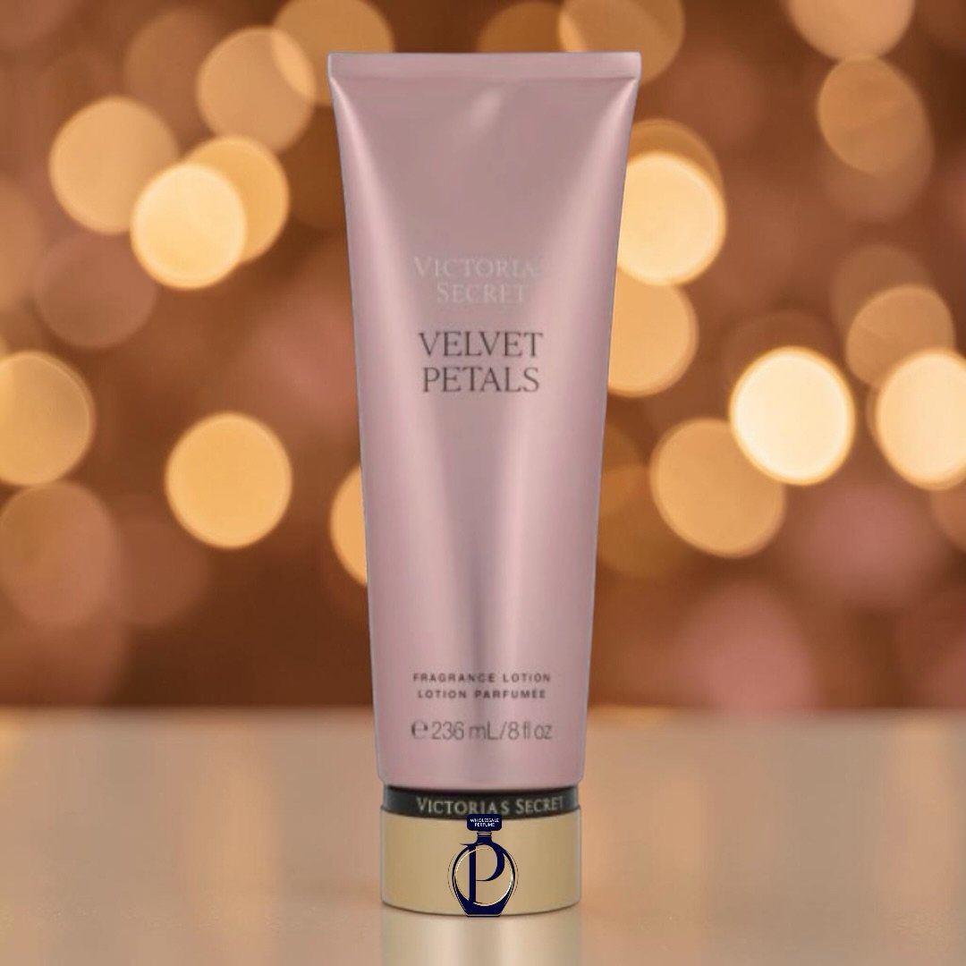 Victoria’s Secret Velvet Petals Body Lotion 236ml (Dama)